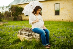 Texas Hillcountry Maternity