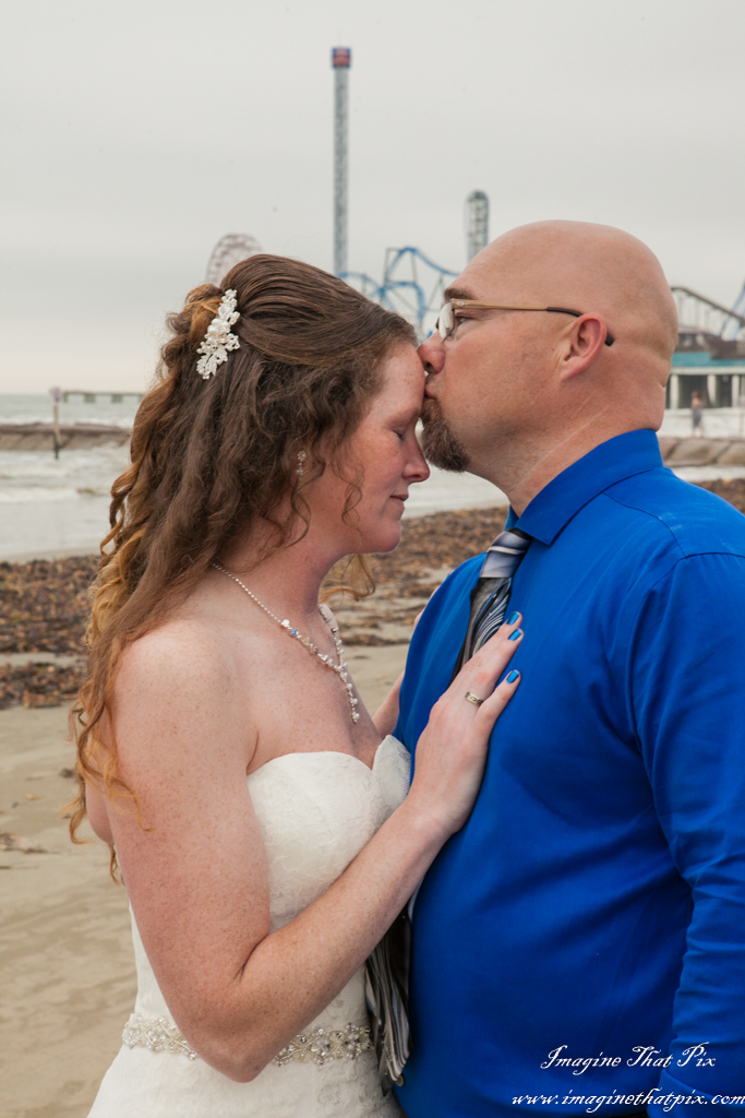 Galveston, Texas sunny beach wedding (104)