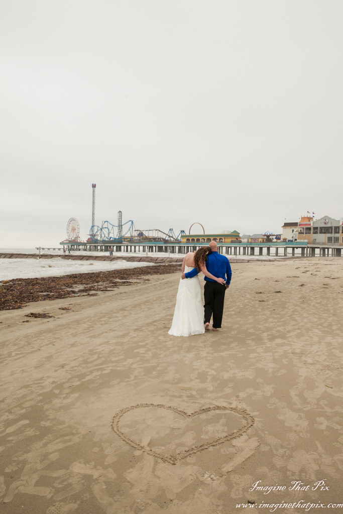 Galveston, Texas sunny beach wedding (107)