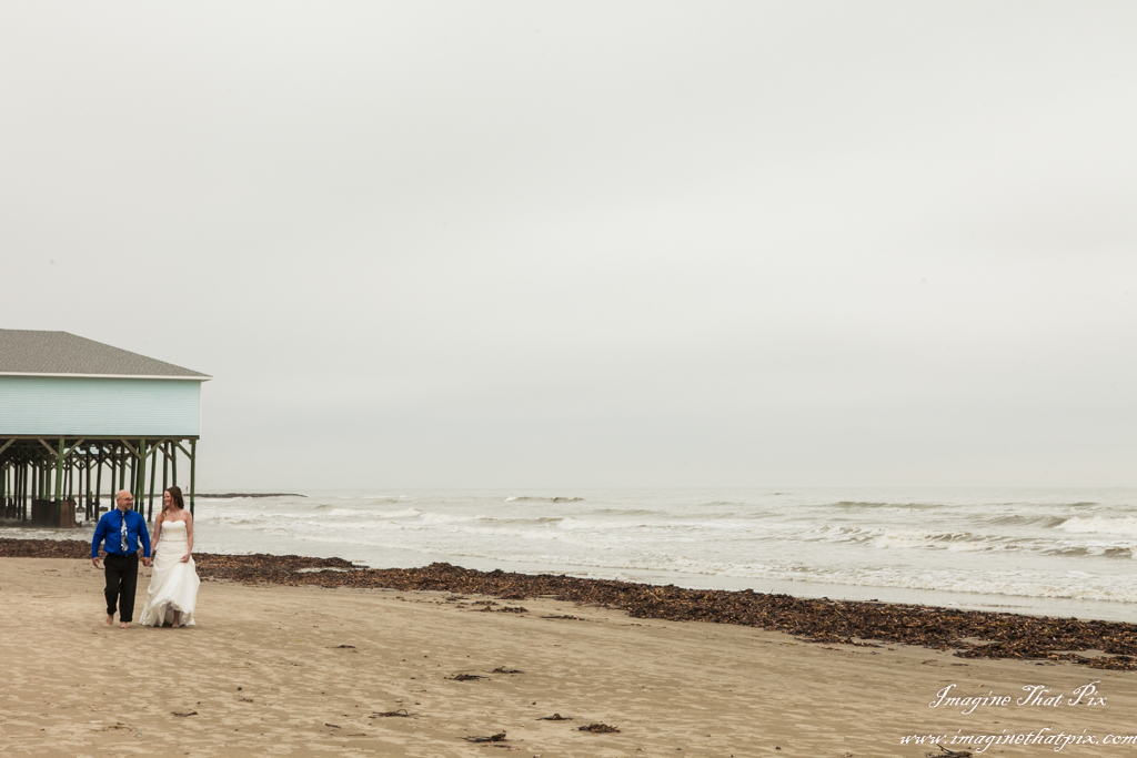 Galveston, Texas sunny beach wedding (110)