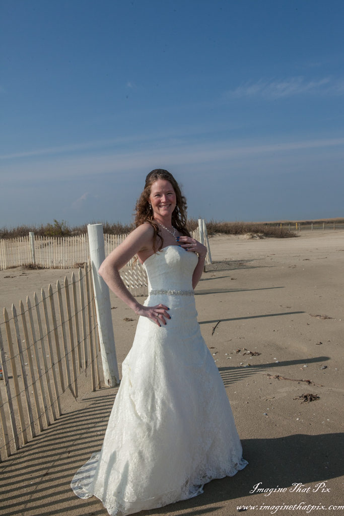 Galveston, Texas sunny beach wedding (25)