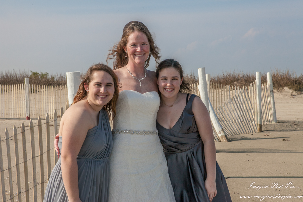 Galveston, Texas sunny beach wedding (41)