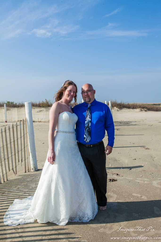 Galveston, Texas sunny beach wedding (47)