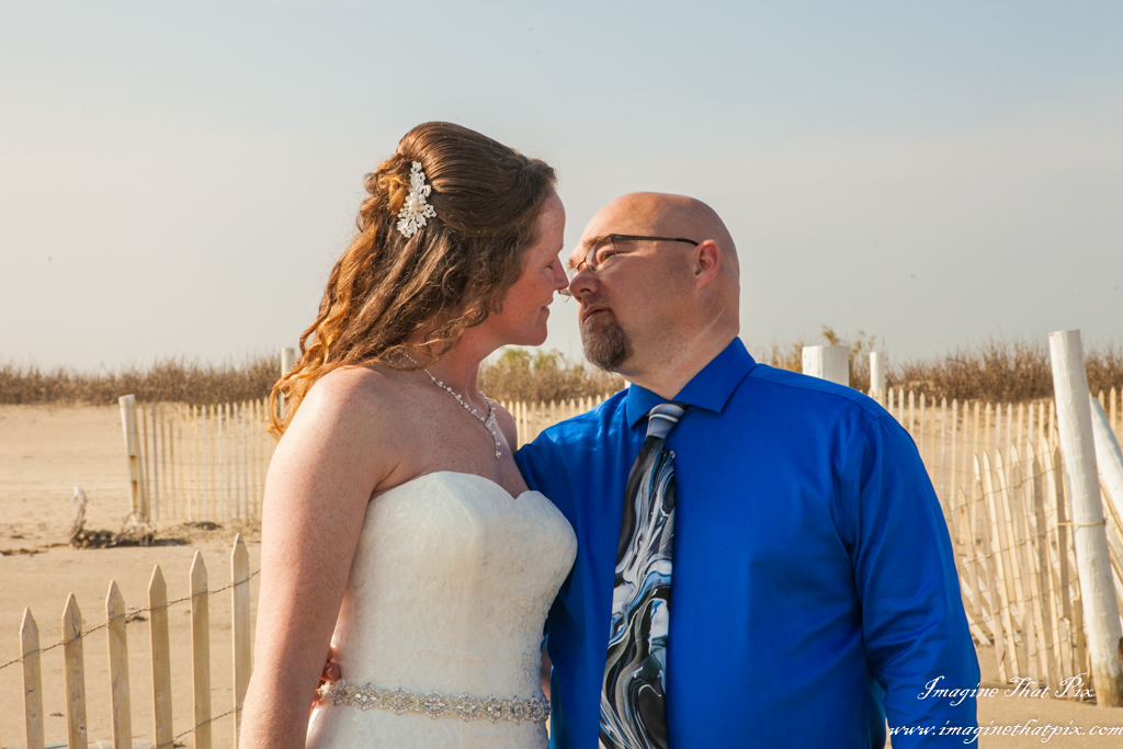 Galveston, Texas sunny beach wedding (50)