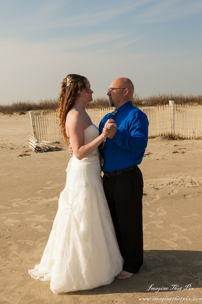 Galveston, Texas sunny beach wedding (68)