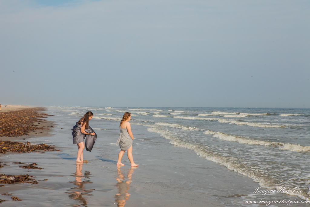 Galveston, Texas sunny beach wedding (88)