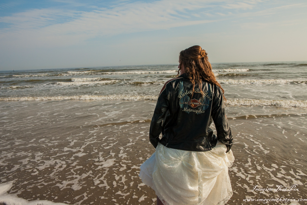 Galveston, Texas sunny beach wedding (90)