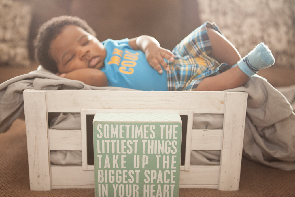 newborn boy in home session