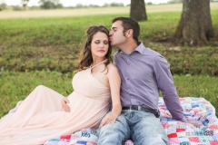 College Station Maternity Session (12)