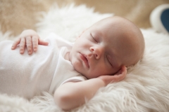 Theo Newborn-12
